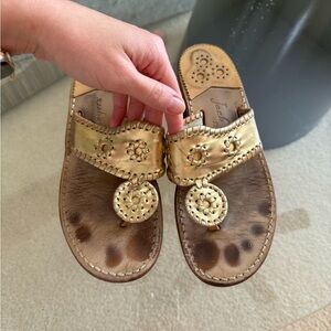 Jack Rogers Original Slip on Sandals in Gold - Women’s Size 8